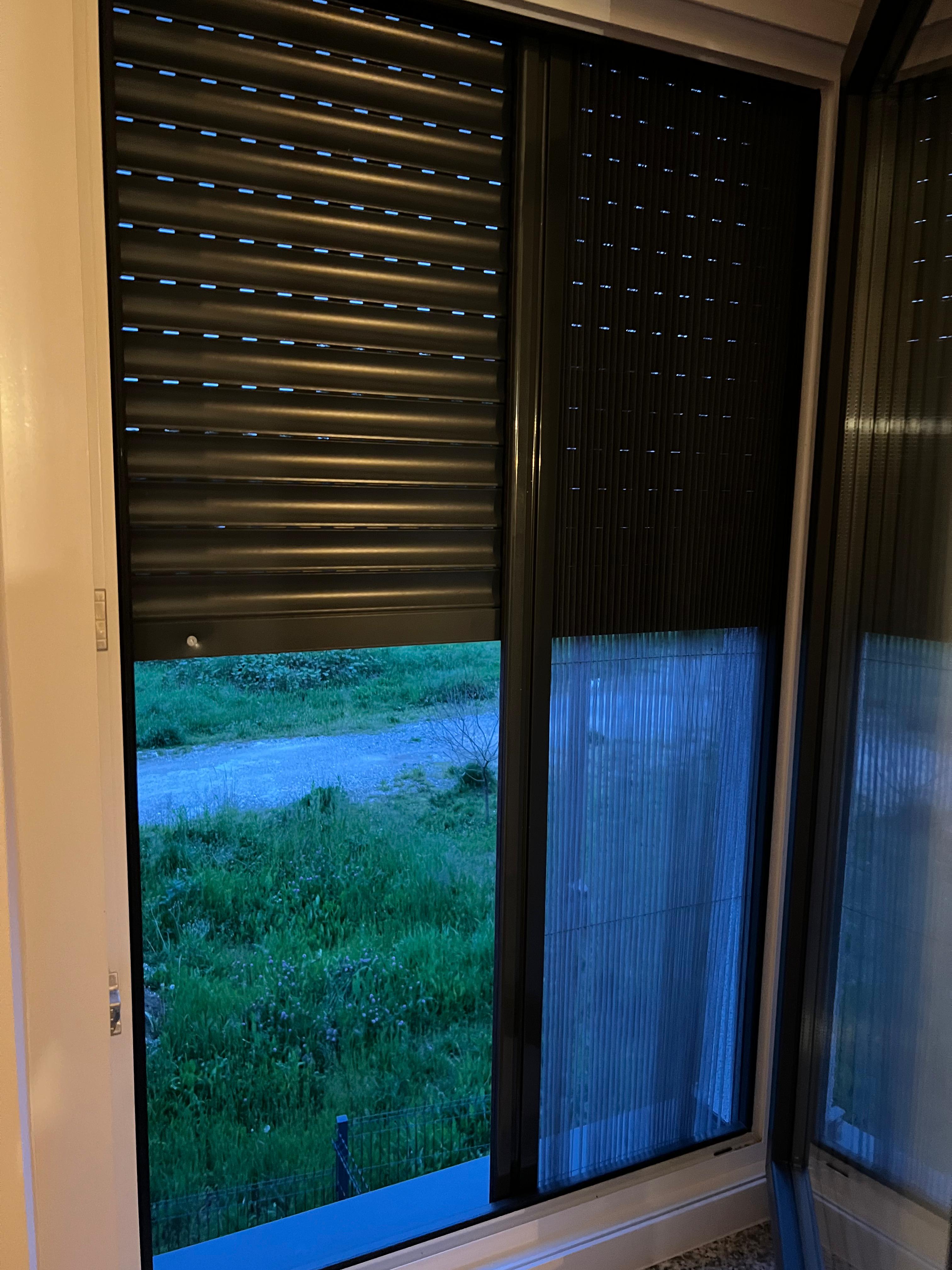 Fiksni komarnik - antracit