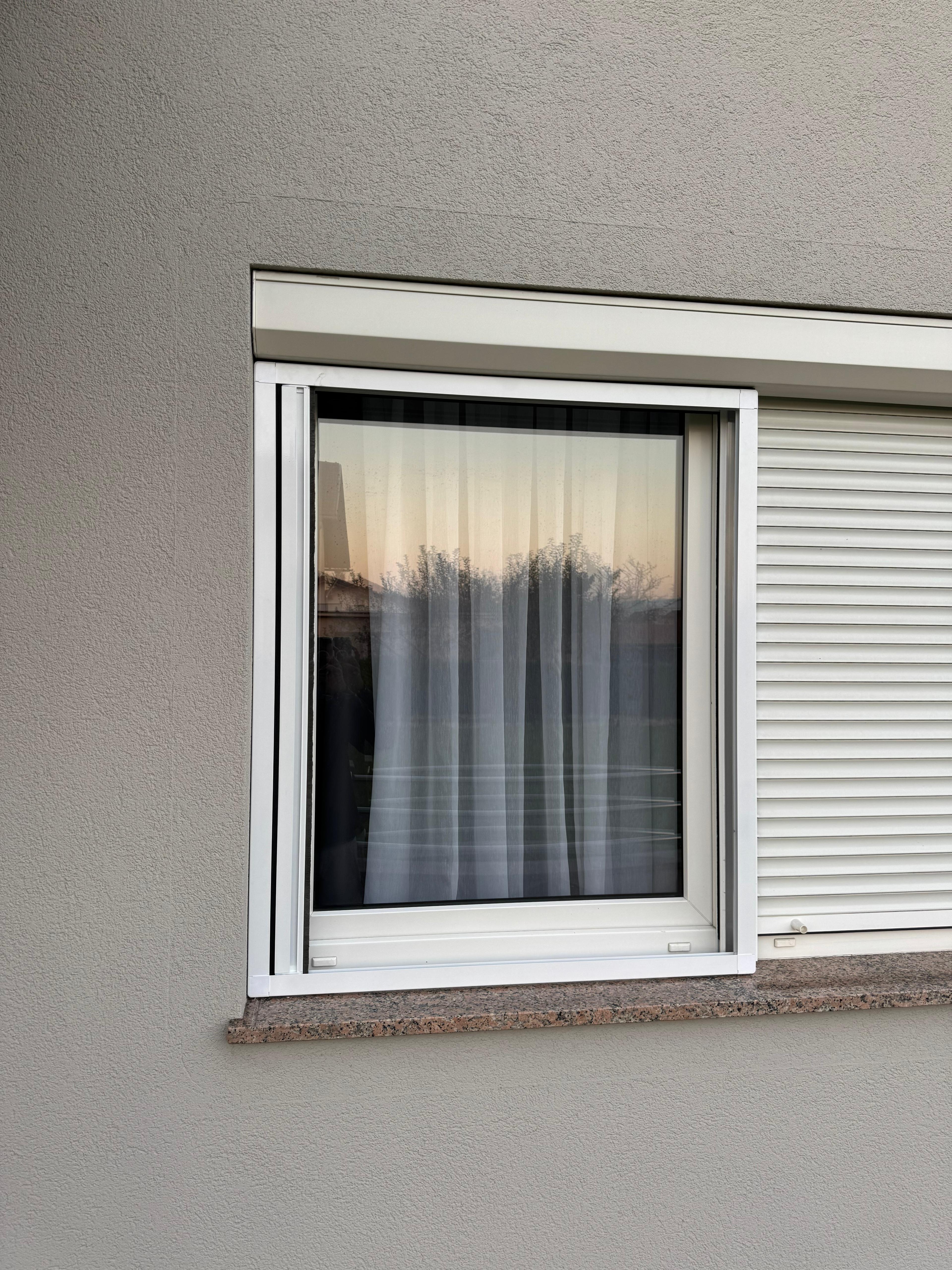 Plise komarnik - horizontalno otvaranje